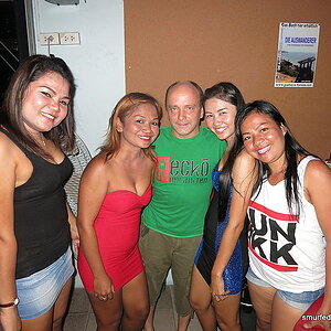 2014-09-06  Smurf Bar