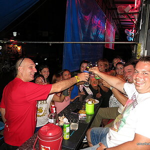 2014-09-07  Smurf Bar