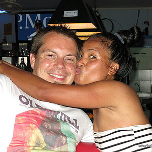 2014-09-07  Smurf Bar