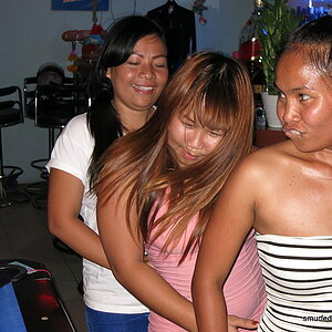 2014-09-07  Smurf Bar