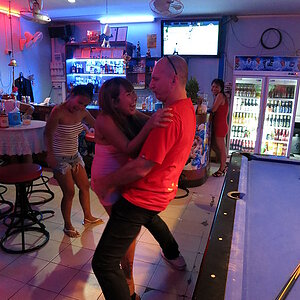 2014-09-07  Smurf Bar