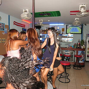 2014-09-07  Smurf Bar