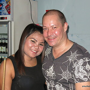 2014-09-09  Smurf Bar