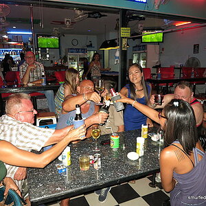 2014-09-10  Smurf Bar