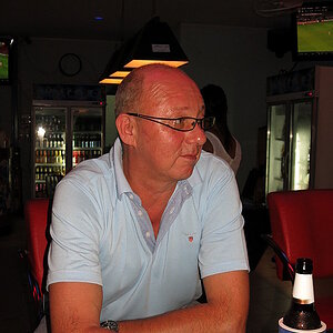 2014-09-11  Smurf Bar