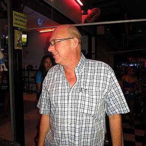 2014-09-12  Smurf Bar