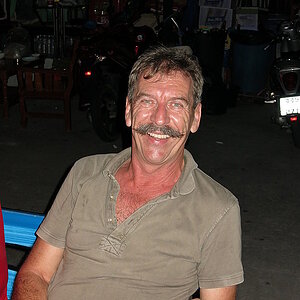 2014-09-12  Smurf Bar