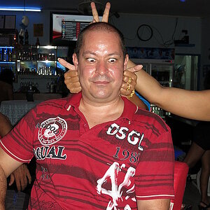 2014-09-12  Smurf Bar