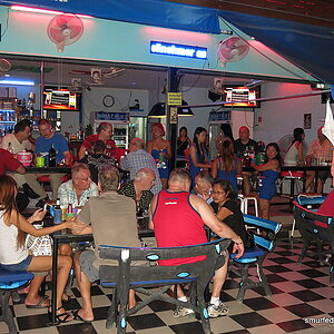 2014-09-12  Smurf Bar