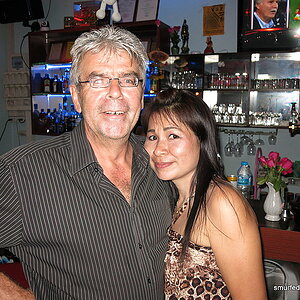 2014-09-12  Smurf Bar