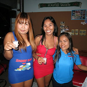 2014-09-12  Smurf Bar