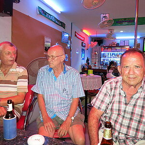 2014-09-13  Smurf Bar