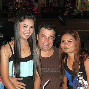 2014-09-13  Smurf Bar