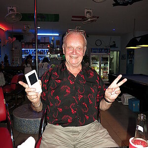 2014-09-13  Smurf Bar