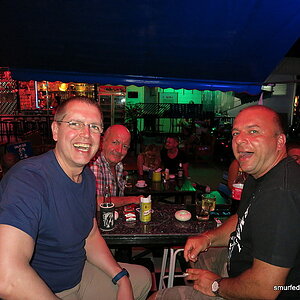 2014-09-13  Smurf Bar