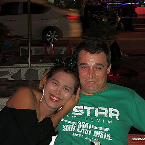 2014-09-15  Smurf Bar