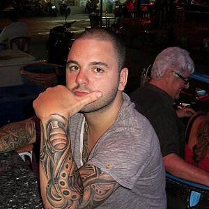 2014-09-17  Smurf Bar