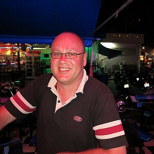 2014-09-17  Smurf Bar