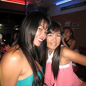 2014-09-18  Smurf Bar