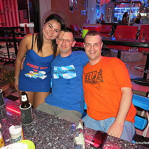 2014-09-19  Smurf Bar