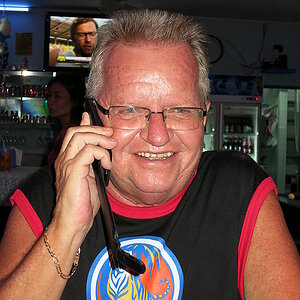 2014-09-20  Smurf Bar