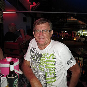 2014-09-21  Smurf Bar