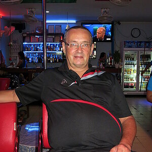 2014-09-22  Smurf Bar