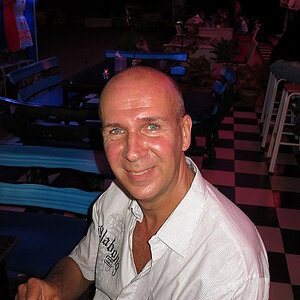 2014-09-22  Smurf Bar