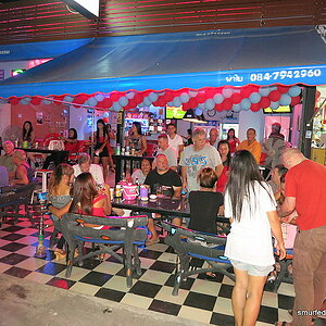 2014-09-23  Smurf Bar