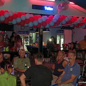 2014-09-23  Smurf Bar