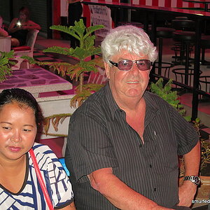 2014-09-23  Smurf Bar