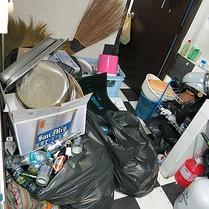 2014-09-23  Smurf Bar