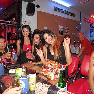 2014-09-23  Smurf Bar