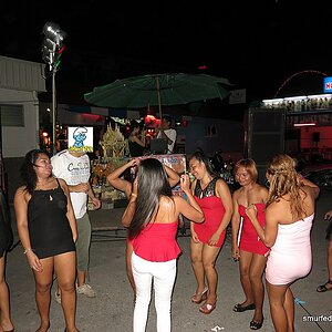 2014-09-23  Smurf Bar