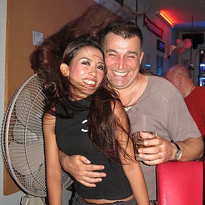 2014-09-23  Smurf Bar