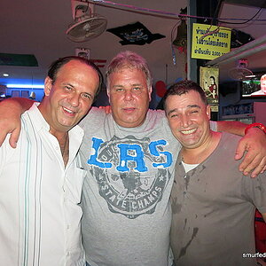 2014-09-23  Smurf Bar