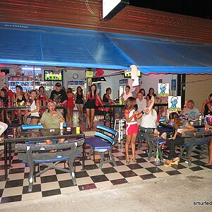 2014-09-23  Smurf Bar