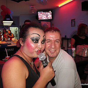 2014-09-23  Smurf Bar