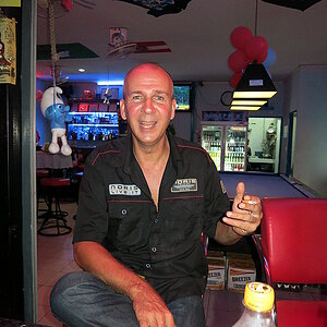 2014-09-24  Smurf Bar