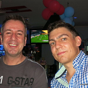 2014-09-24  Smurf Bar