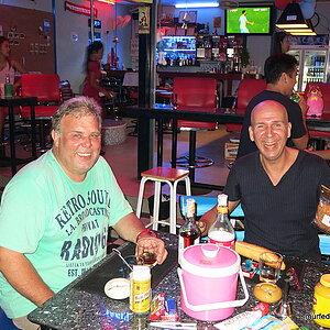 2014-09-25  Smurf Bar