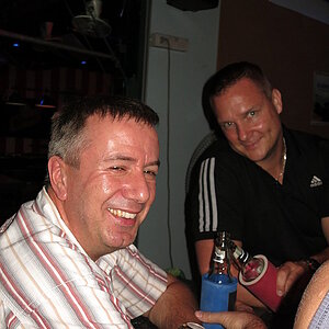 2014-09-26  Smurf Bar