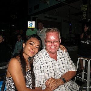 2014-09-26  Smurf Bar