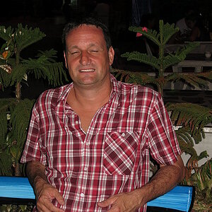 2014-09-27  Smurf Bar