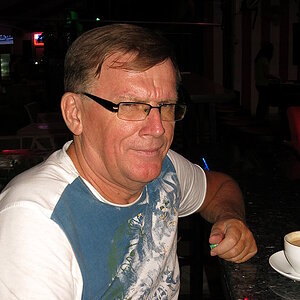 2014-09-28  Smurf Bar