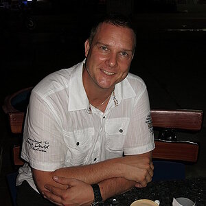 2014-09-28  Smurf Bar