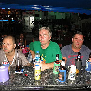 2014-09-28  Smurf Bar