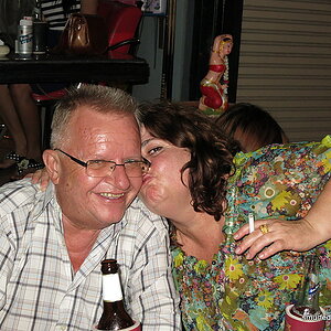 2014-09-29  Smurf Bar