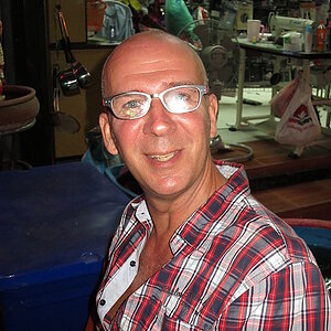 2014-09-29  Smurf Bar