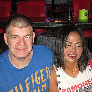 2014-09-30  Smurf Bar